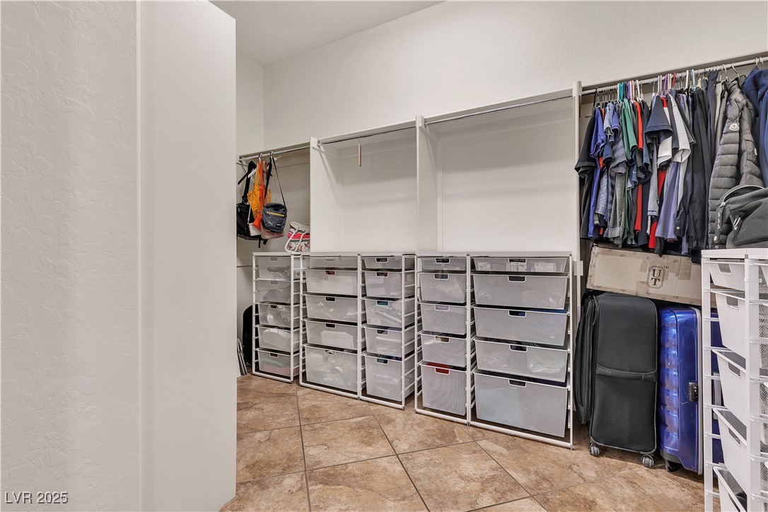 2673 Paris Amour Street Property Photo 34