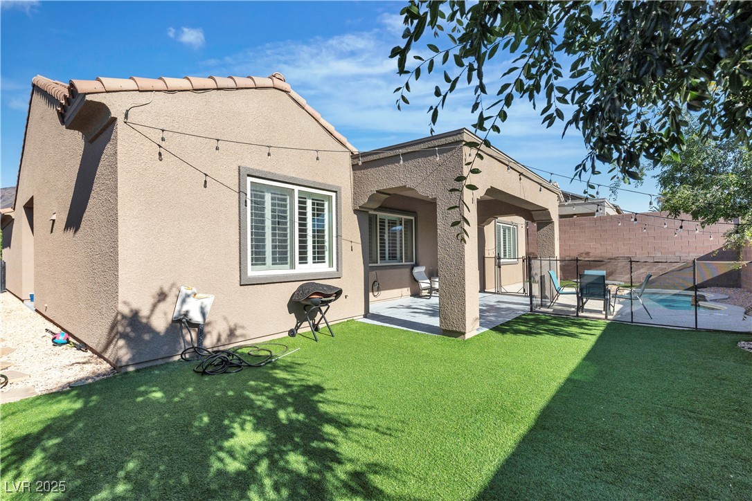 2673 Paris Amour Street Property Photo 43