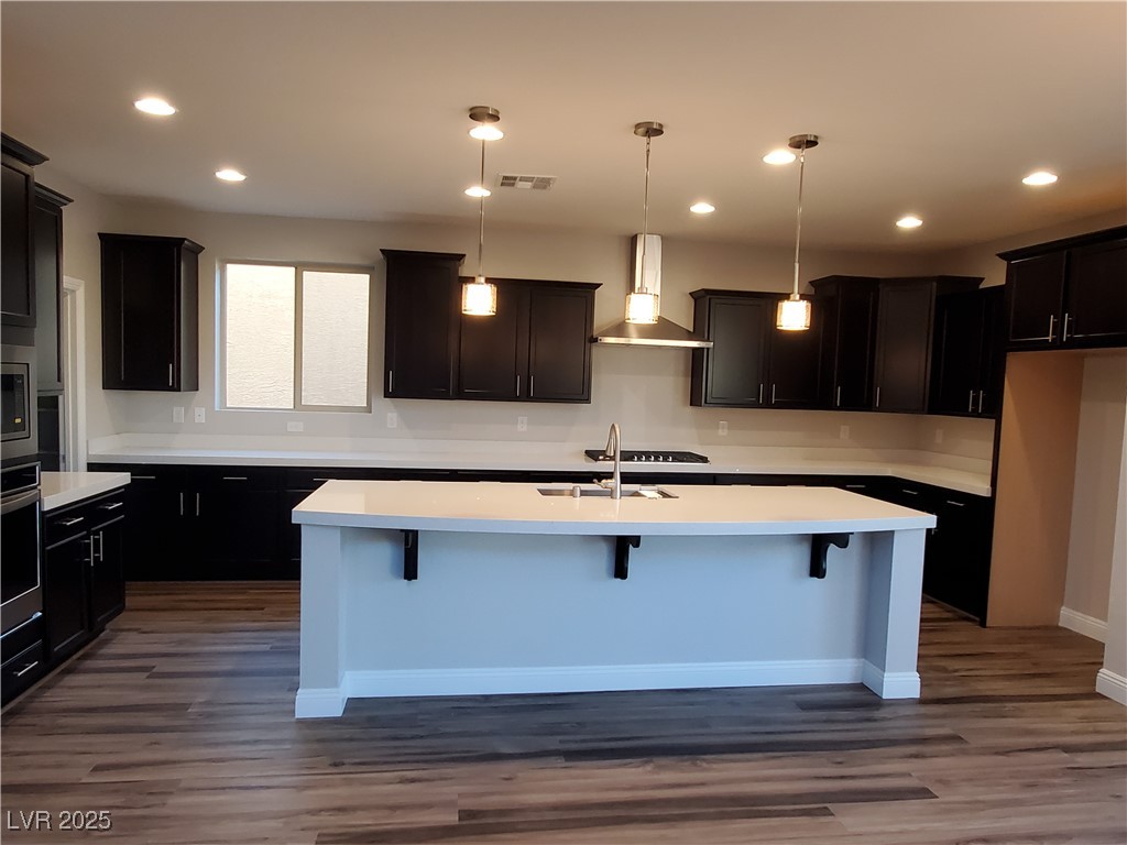1027 Cambridge Park Street Property Photo 4
