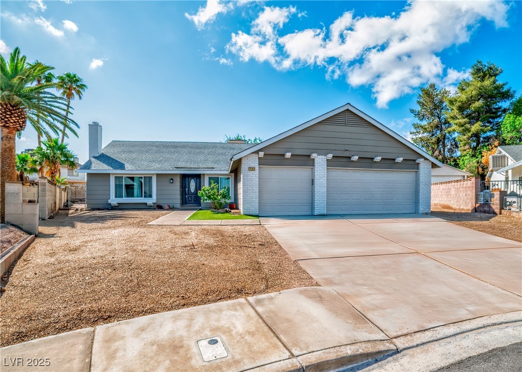 727 Barrie Court Property Photo