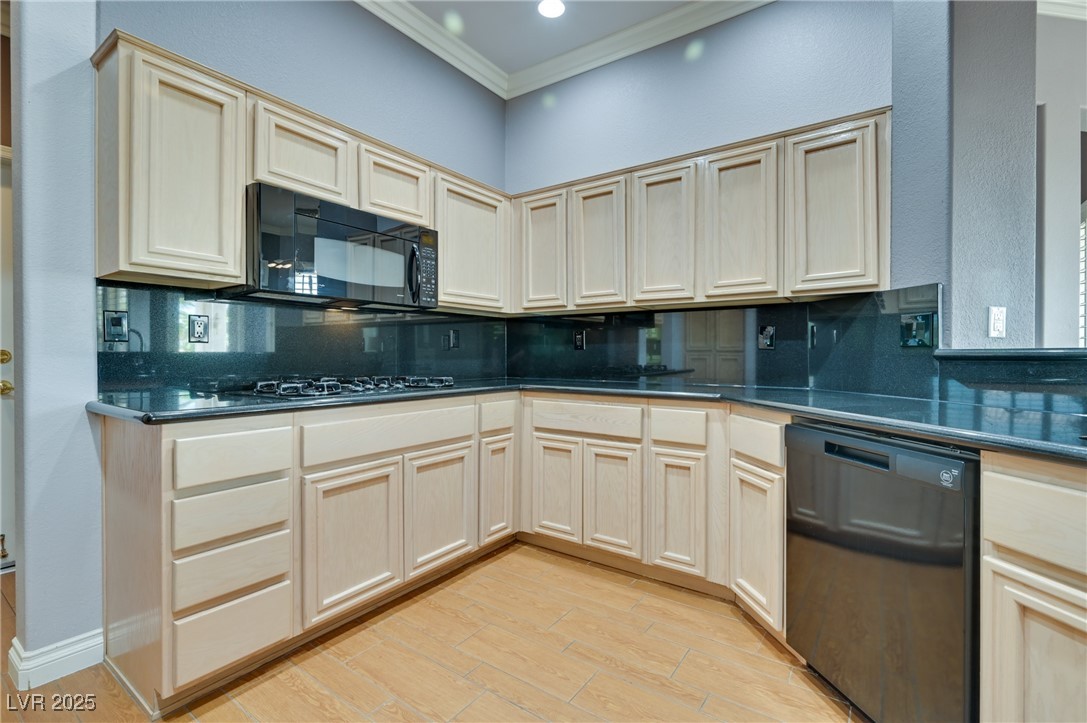 10513 Longwood Drive Property Photo 33