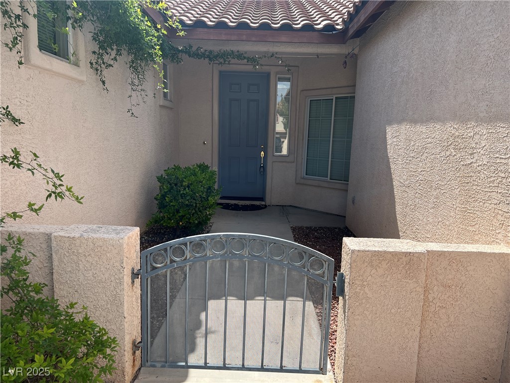 2855 Grande Valley Drive Property Photo 3