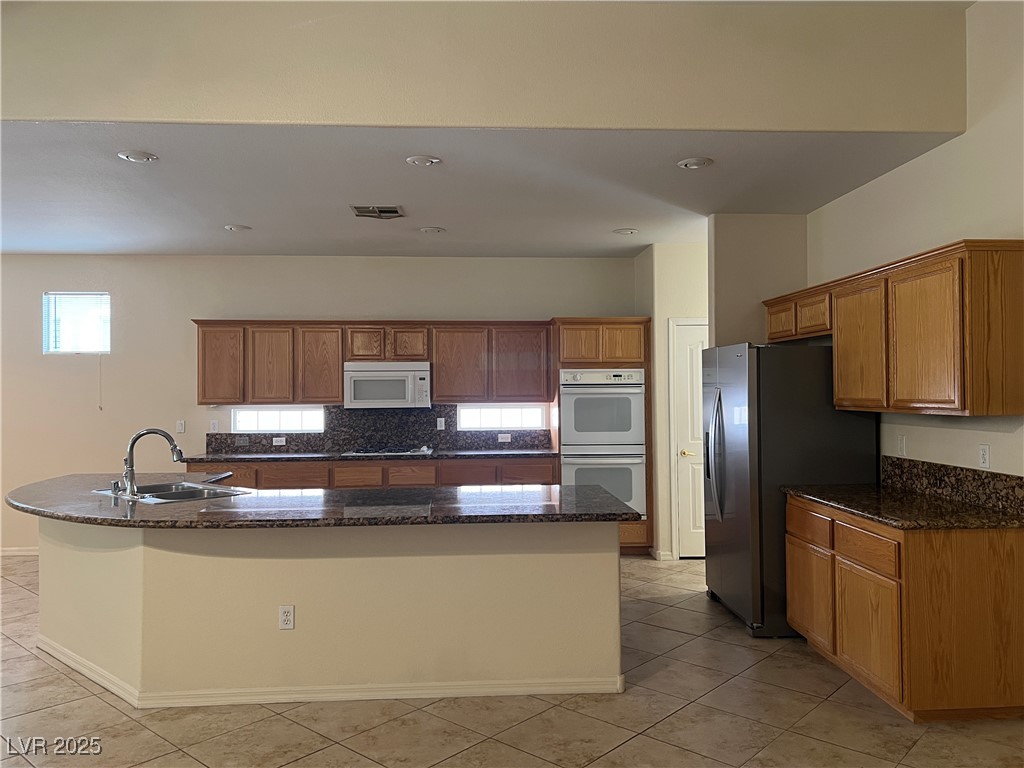 2855 Grande Valley Drive Property Photo 11