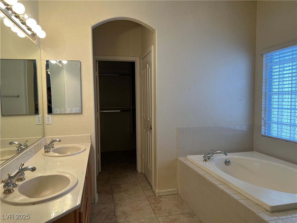 2855 Grande Valley Drive Property Photo 18