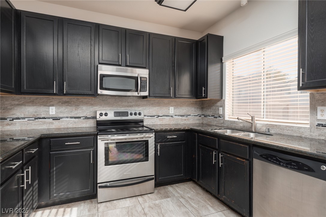 5029 Cascade Pools Avenue Property Photo 12