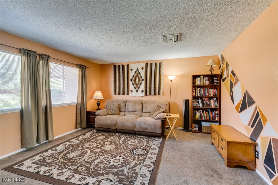 2454 Paradise Village Way Property Photo 5