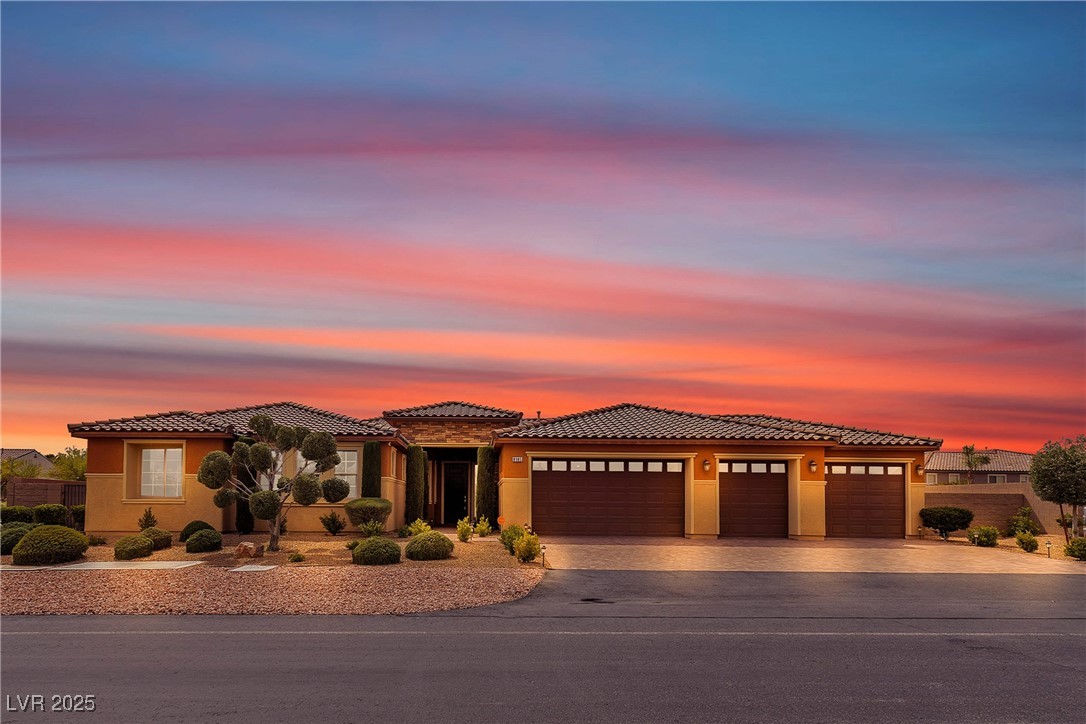 2681536 Property Photo 1