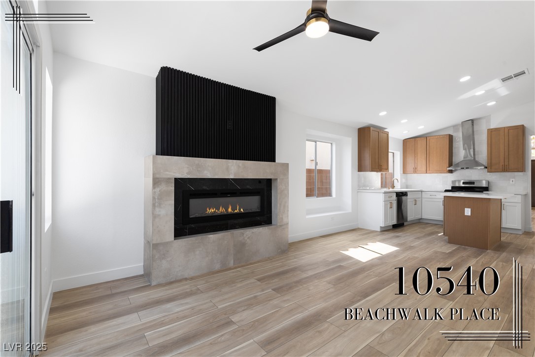 10540 Beachwalk Place Picture