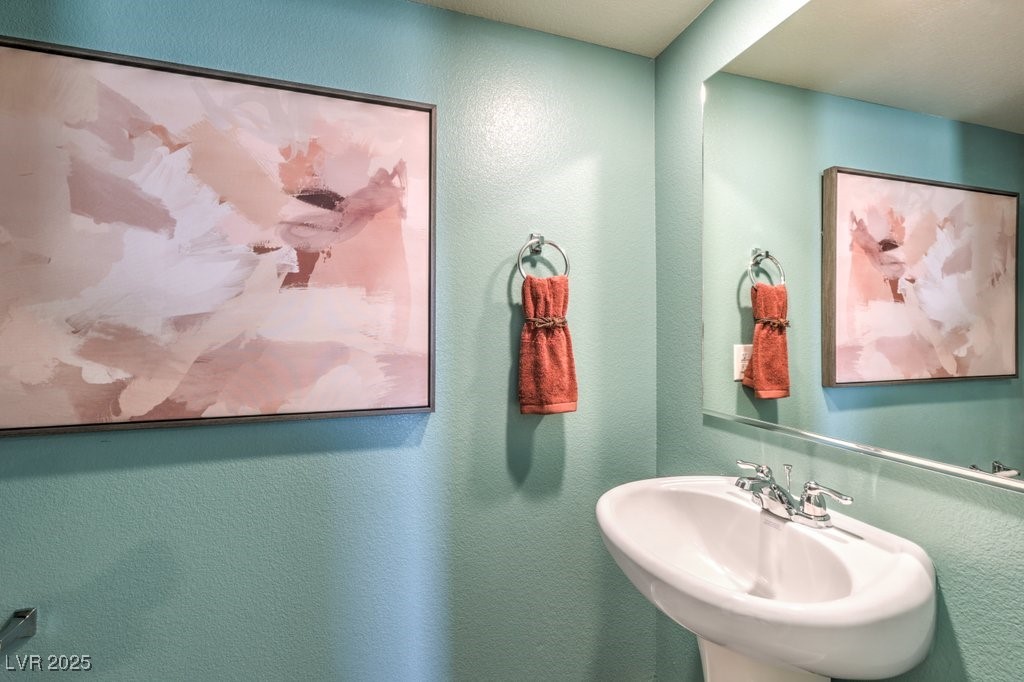 6105 Aster Garden Street 160 Property Photo 15