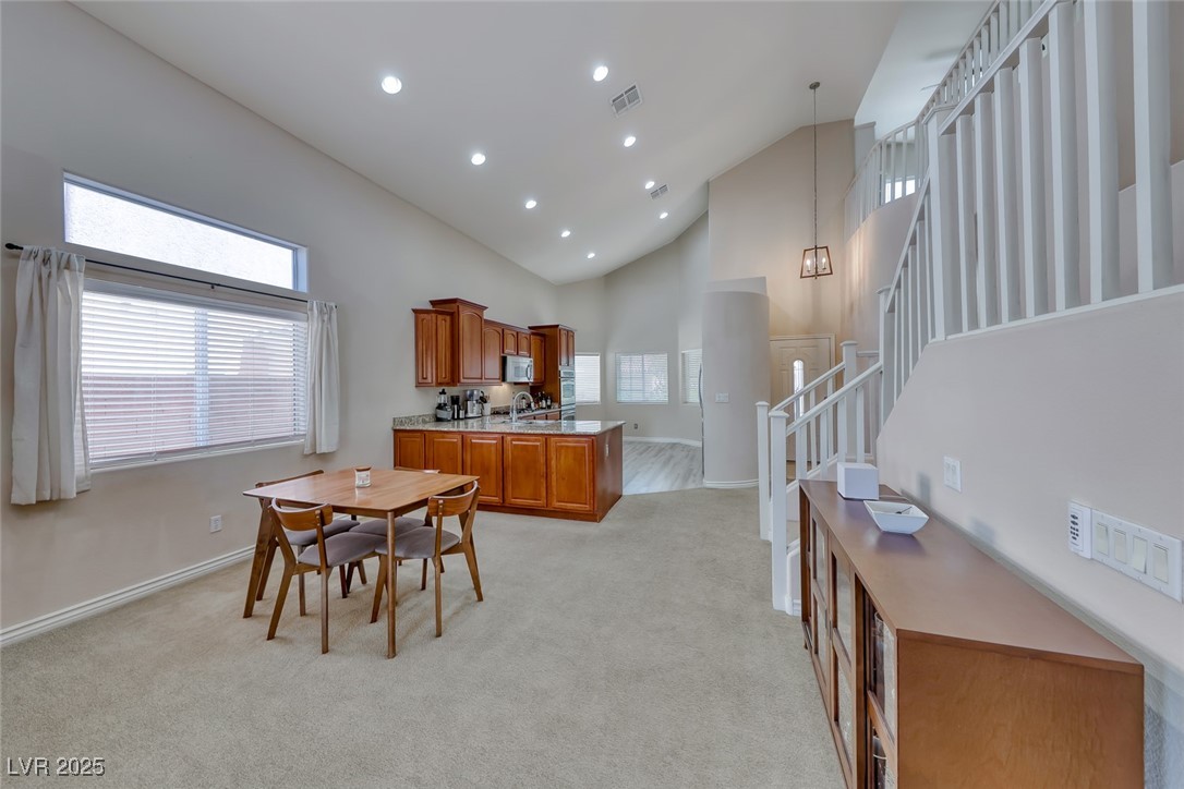 1033 Logan Patrick Drive Property Photo 13