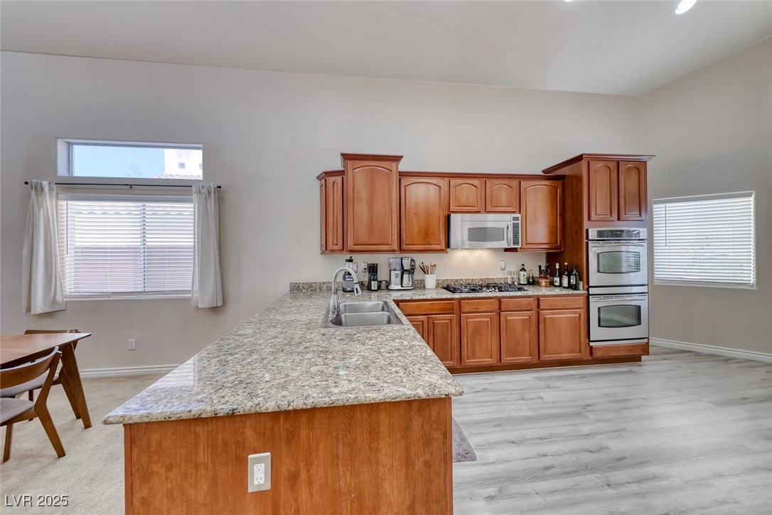 1033 Logan Patrick Drive Property Photo 18