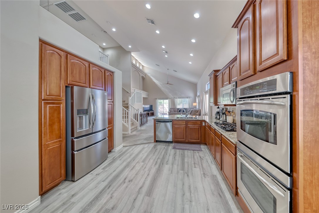 1033 Logan Patrick Drive Property Photo 19
