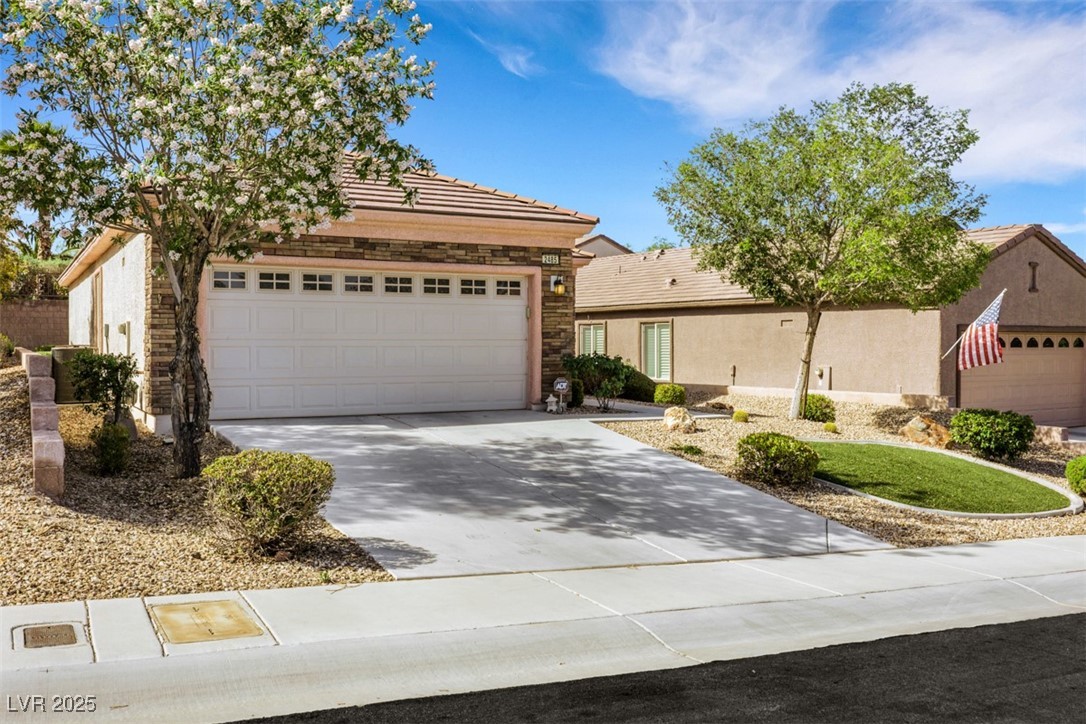 2485 Jade Sky Street Property Photo 1