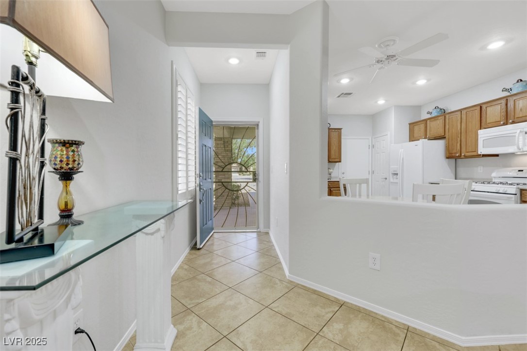 2485 Jade Sky Street Property Photo 5