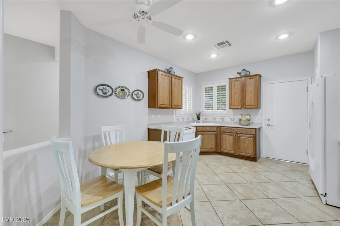 2485 Jade Sky Street Property Photo 11