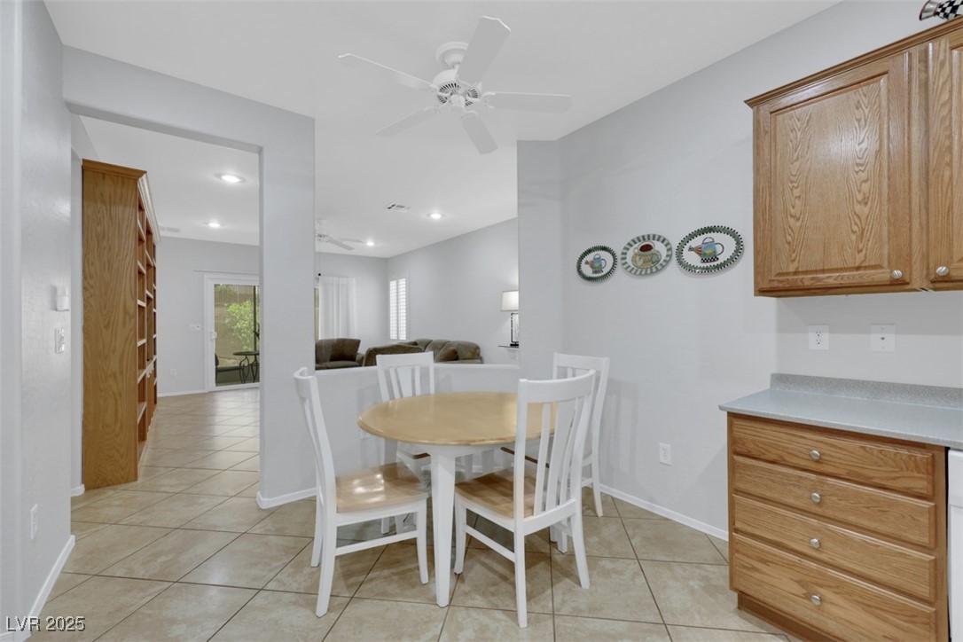 2485 Jade Sky Street Property Photo 12