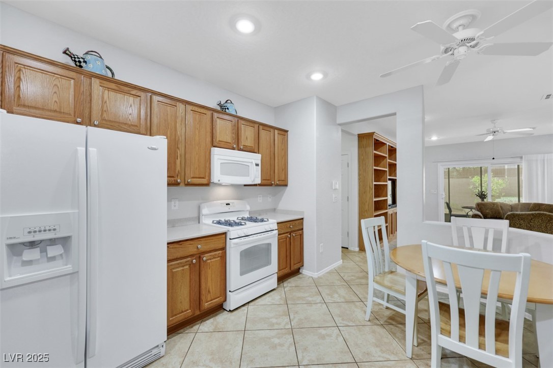 2485 Jade Sky Street Property Photo 16
