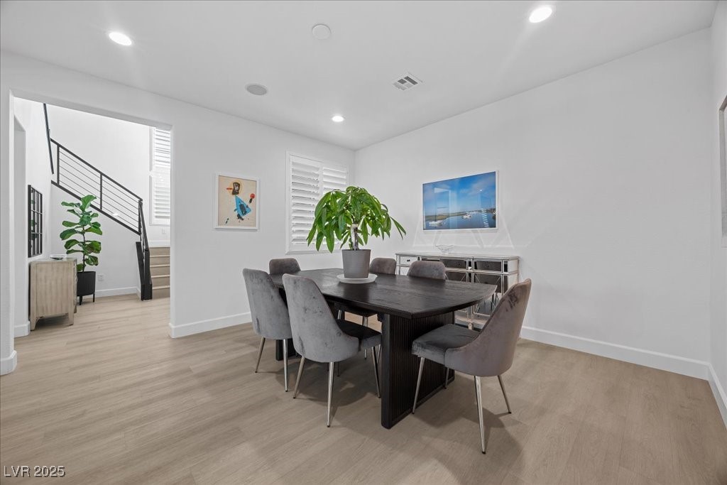 10470 Dove Meadow Way Property Photo 10