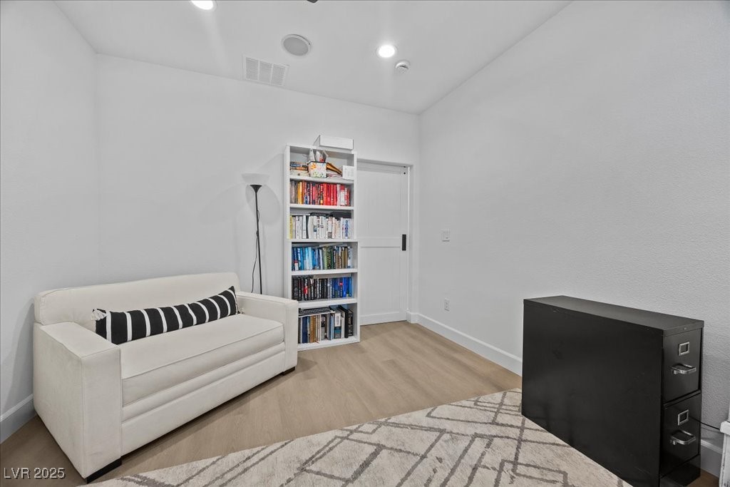 10470 Dove Meadow Way Property Photo 27
