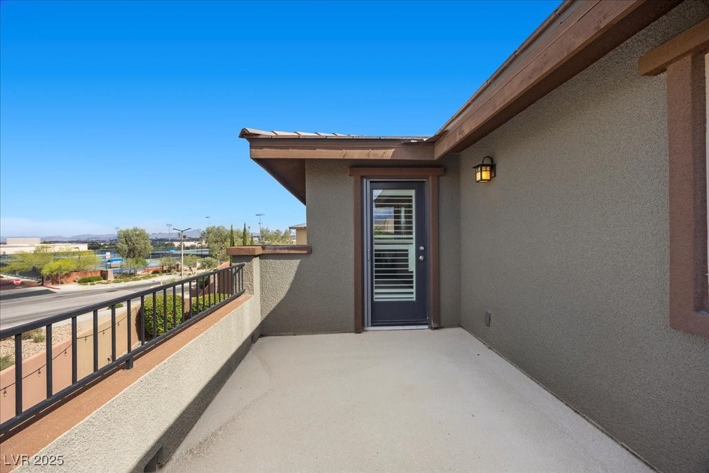 10470 Dove Meadow Way Property Photo 37