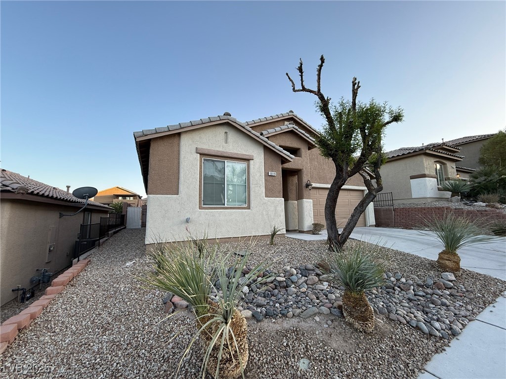 5019 Quiet Falls Court Property Photo 1