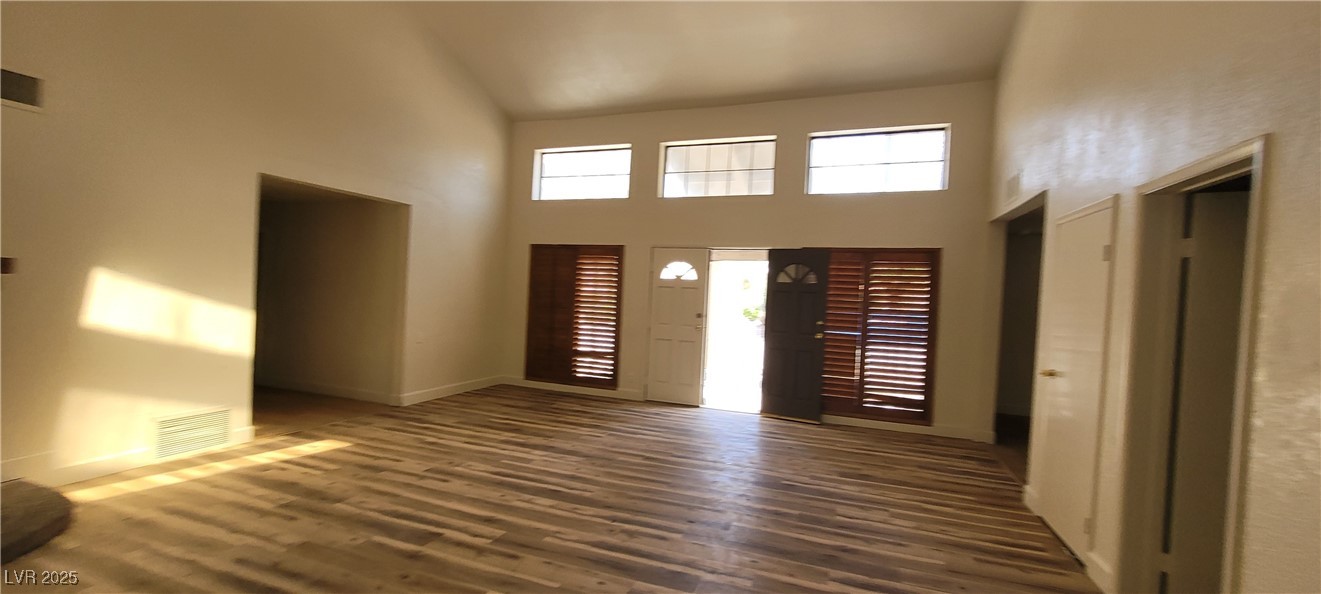 7664 Angel Crest Circle Property Photo 23