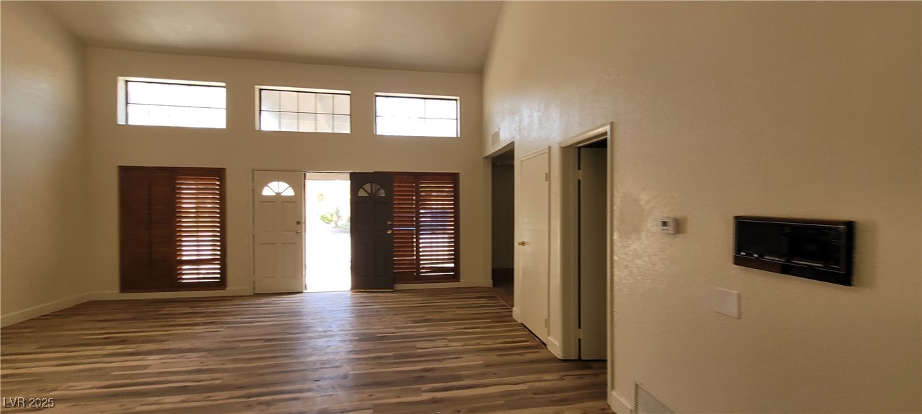 7664 Angel Crest Circle Property Photo 24