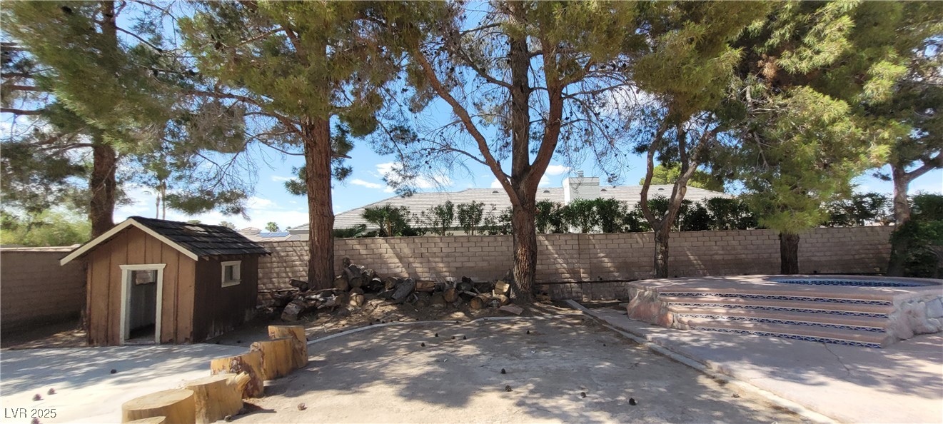 7664 Angel Crest Circle Property Photo 29