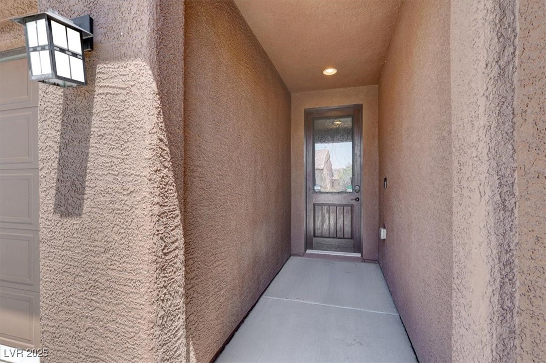 7428 Alamo Ranch Avenue Property Photo 3