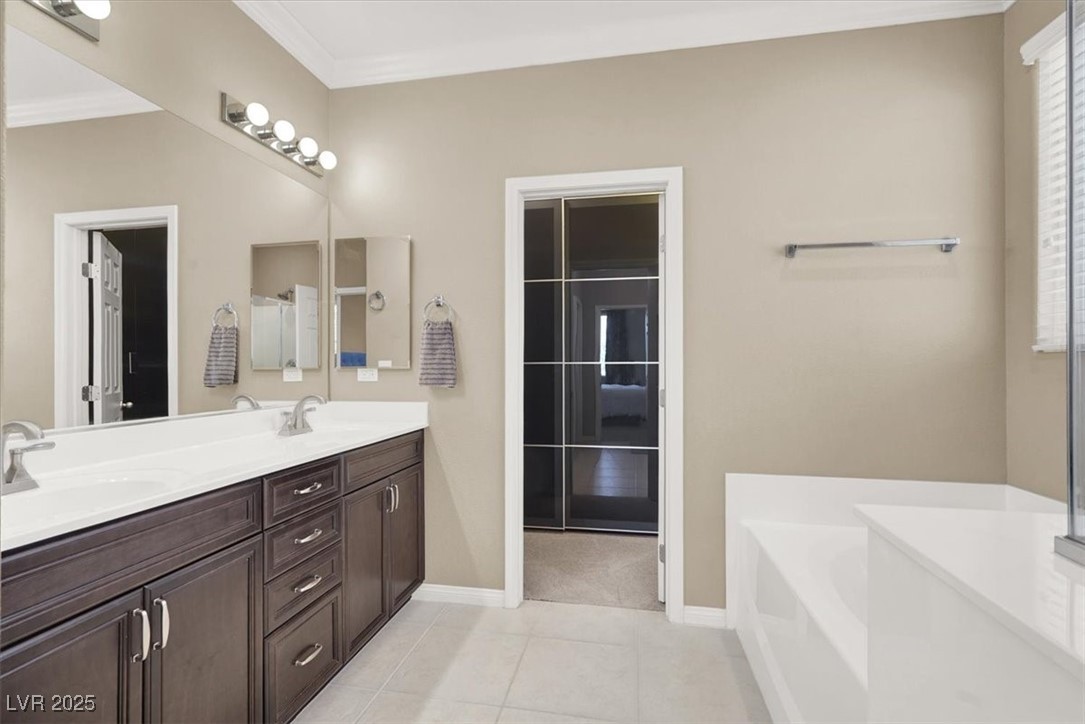 7428 Alamo Ranch Avenue Property Photo 22