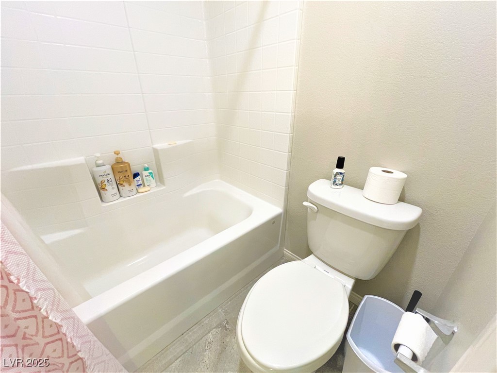 4407 Creekside Cavern Avenue Property Photo 24