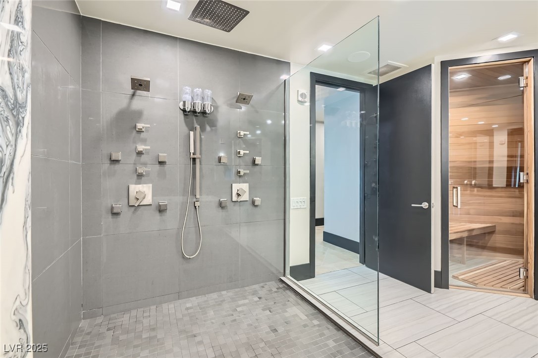 2777 Paradise Road 2701 Ph Property Photo 16