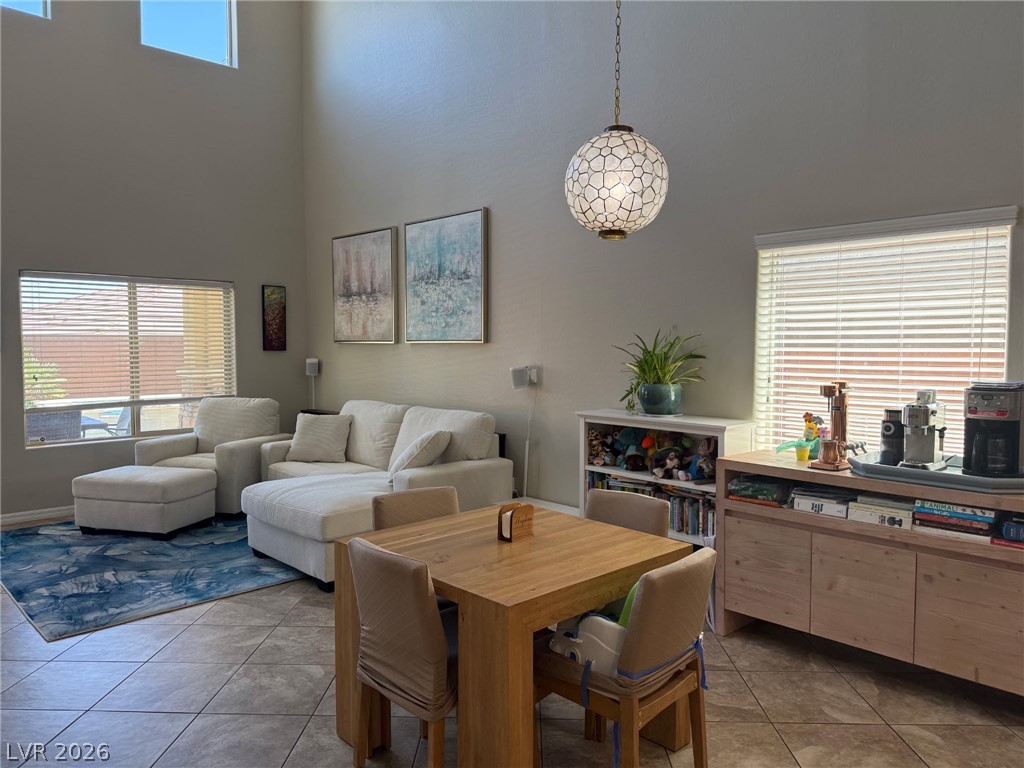 5662 Oak Bend Drive Property Photo 7
