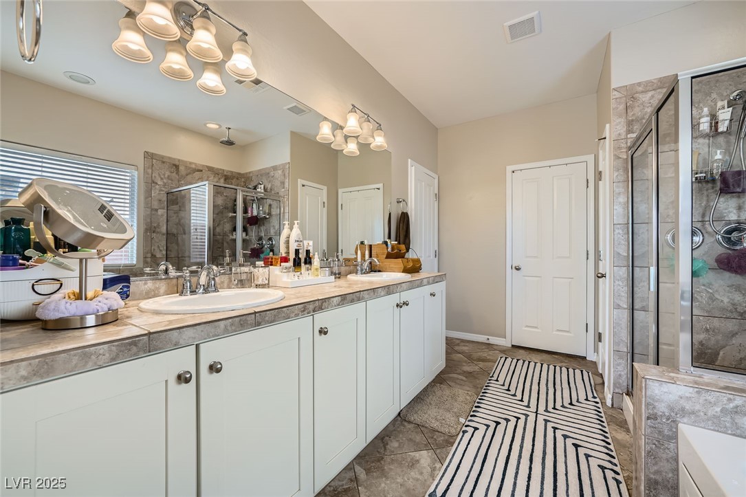 5662 Oak Bend Drive Property Photo 16