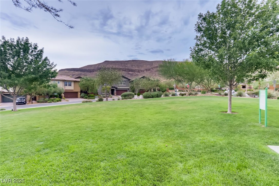 5662 Oak Bend Drive Property Photo 35
