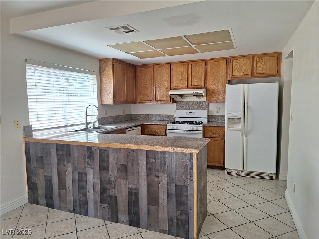 6439 Lori Court Property Photo 4