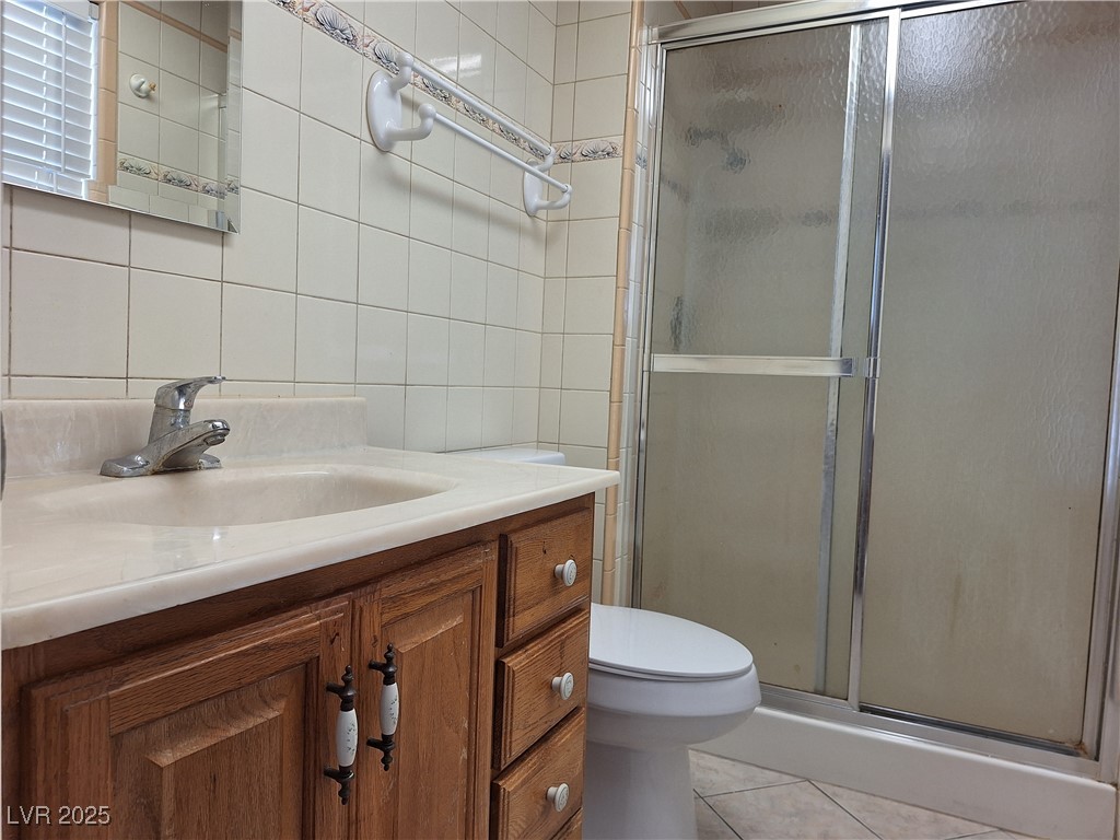 6439 Lori Court Property Photo 6