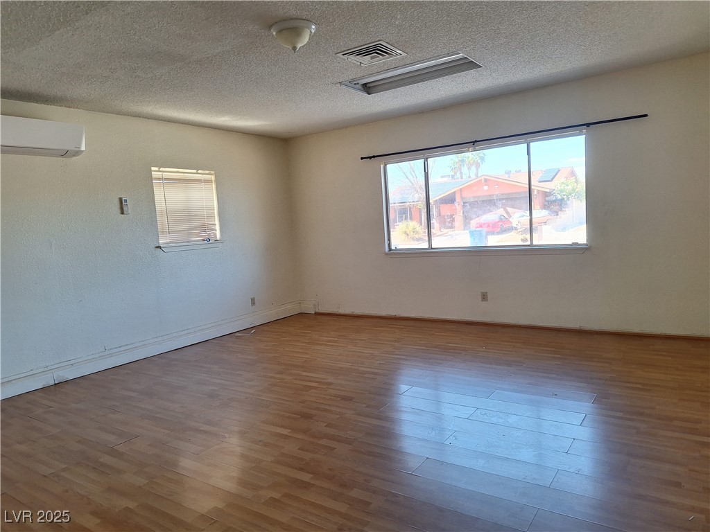 6439 Lori Court Property Photo 10