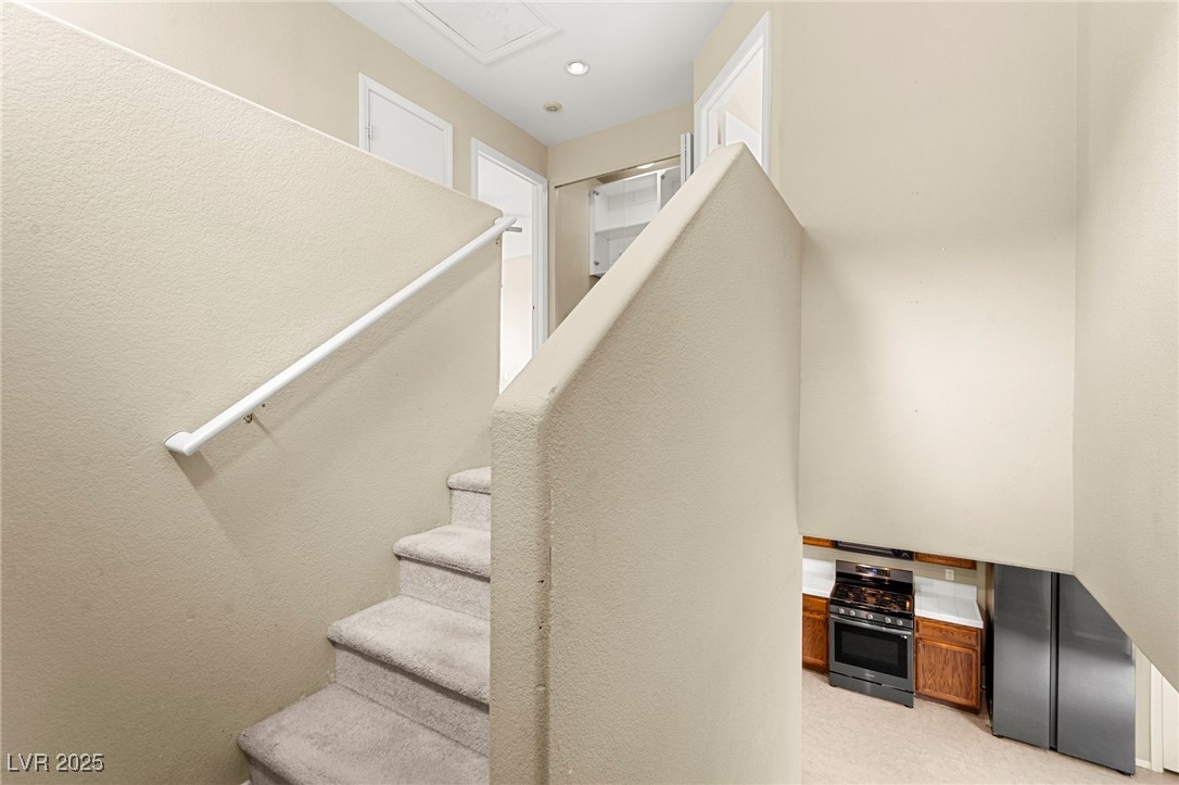 3619 Hat Rock Court Property Photo 22
