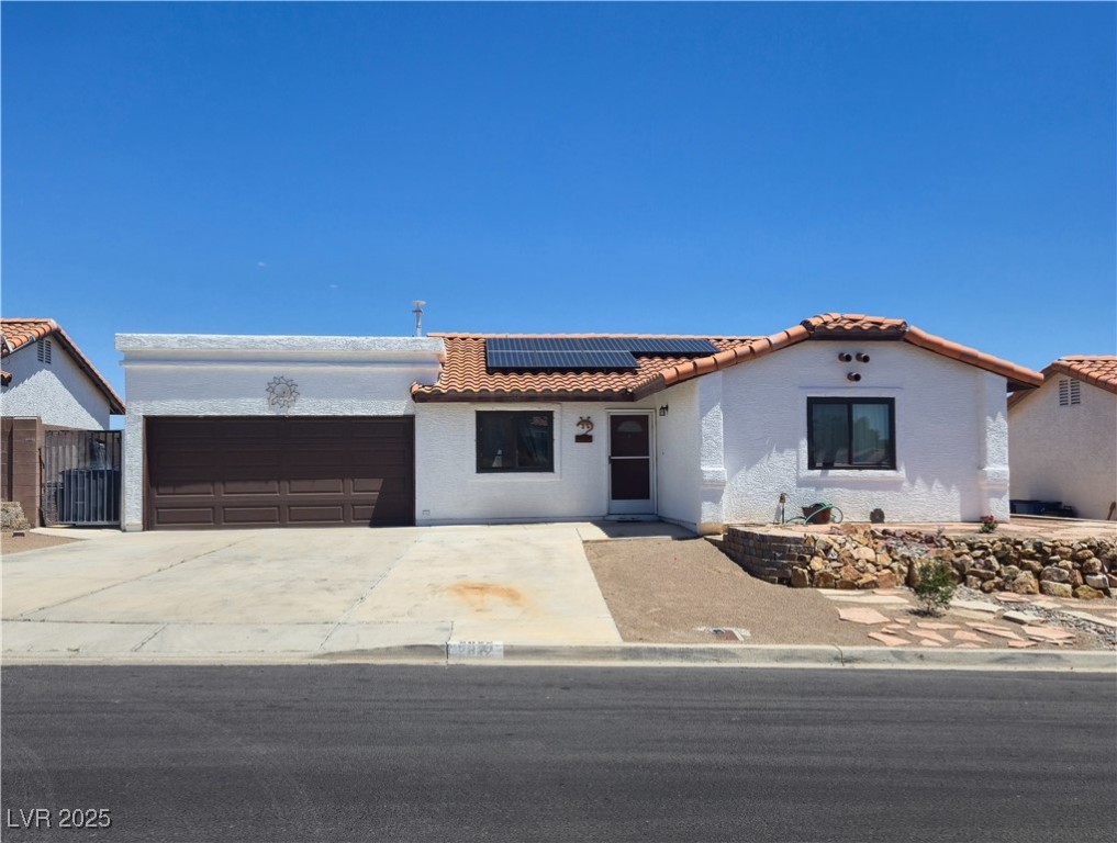 2822 La Palma Drive Property Photo