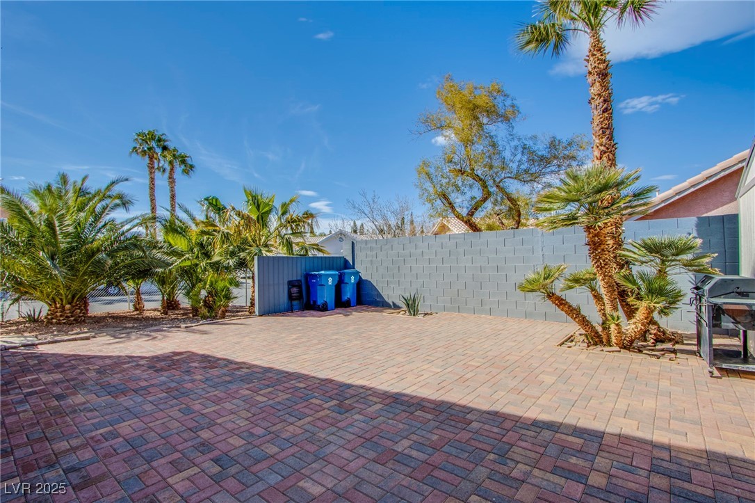 6259 Santander Avenue Property Photo 6