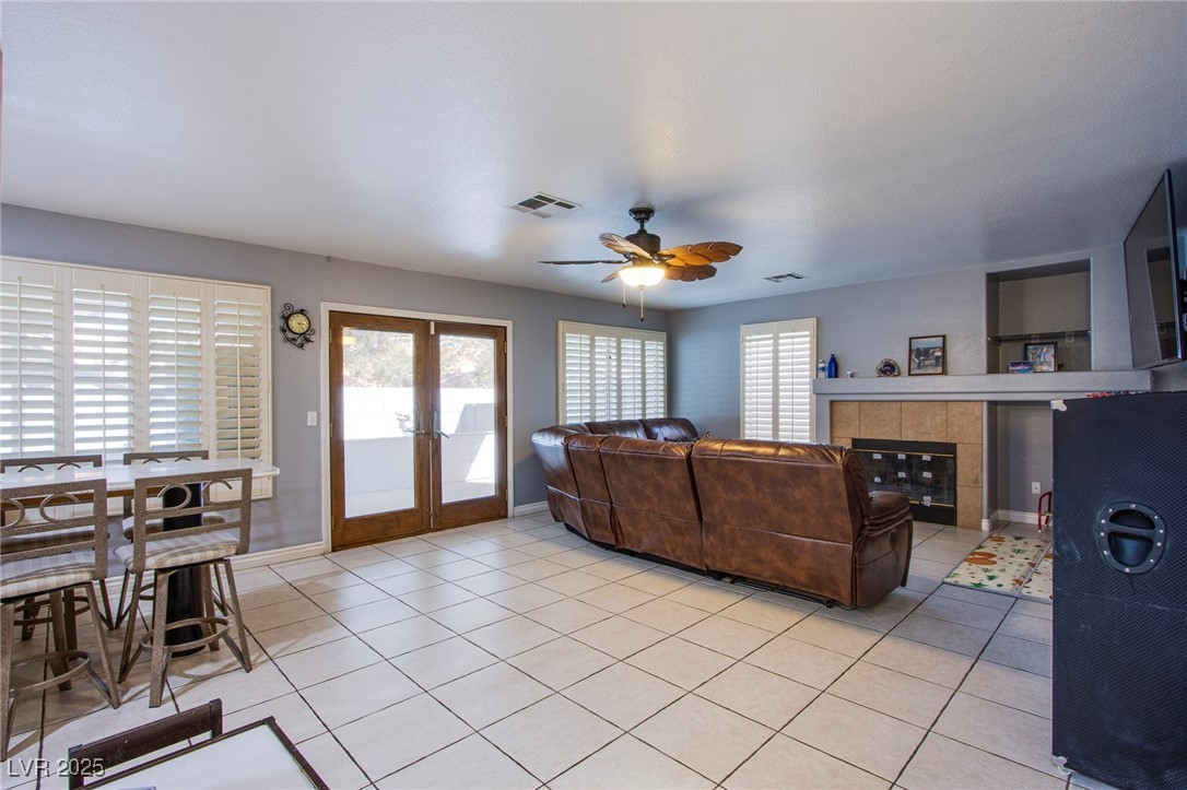 6259 Santander Avenue Property Photo 7