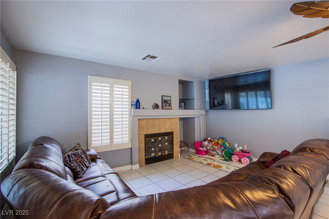 6259 Santander Avenue Property Photo 8