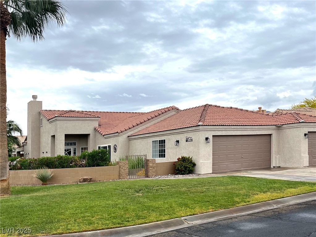 1198 Golf Club Property Photo