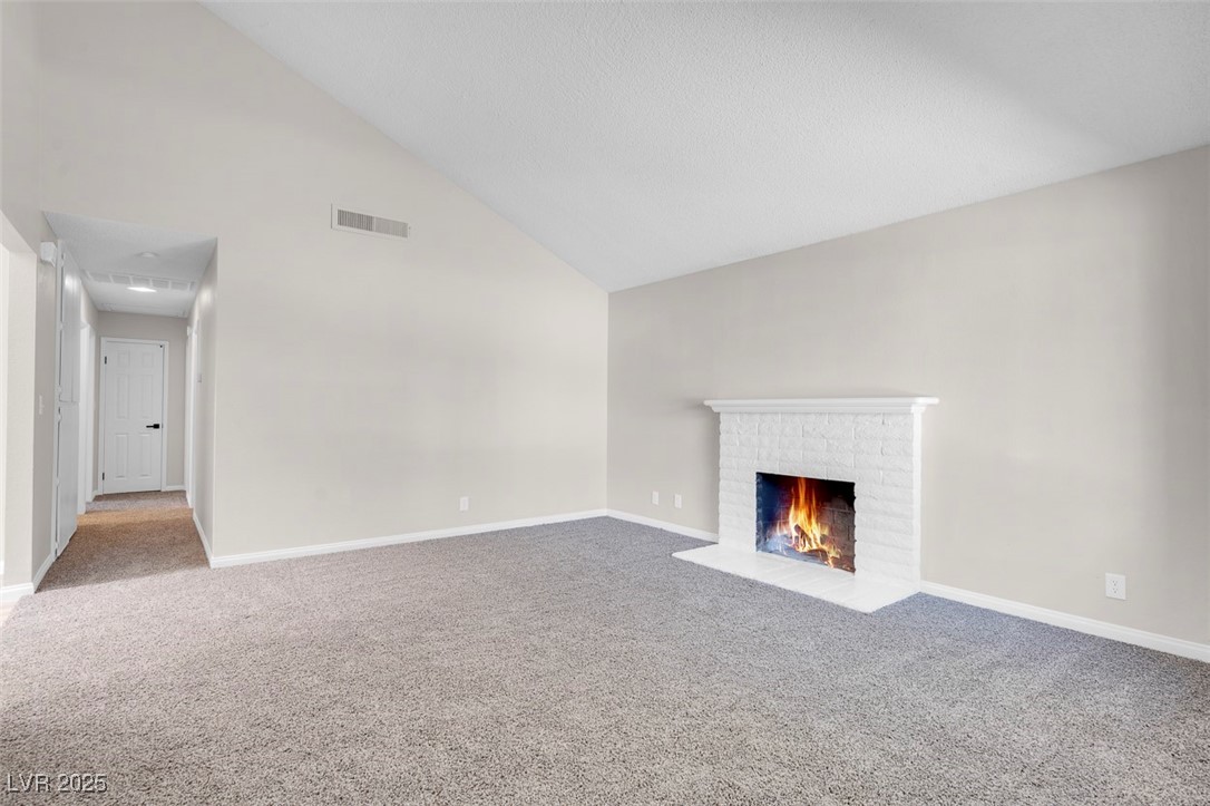 6181 Cedarwood Avenue Property Photo 12