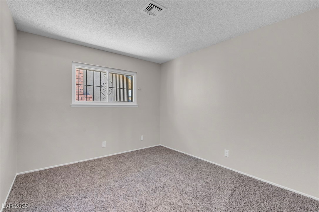 6181 Cedarwood Avenue Property Photo 32