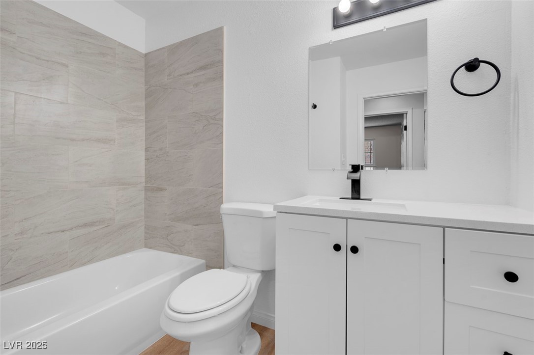 6181 Cedarwood Avenue Property Photo 34