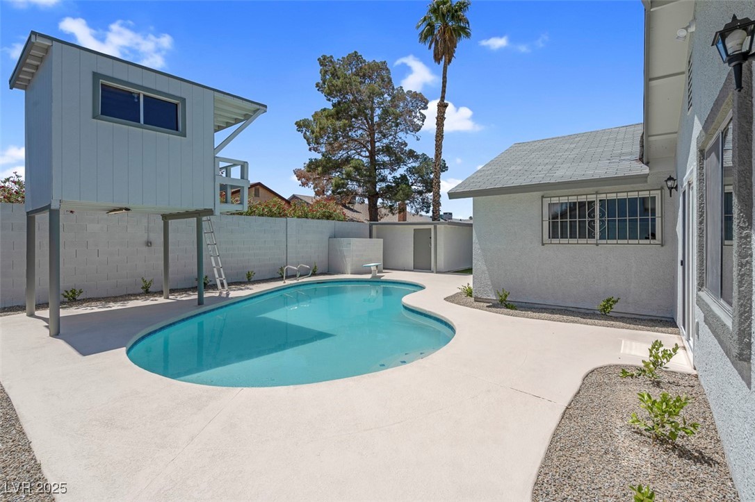 6181 Cedarwood Avenue Property Photo 39