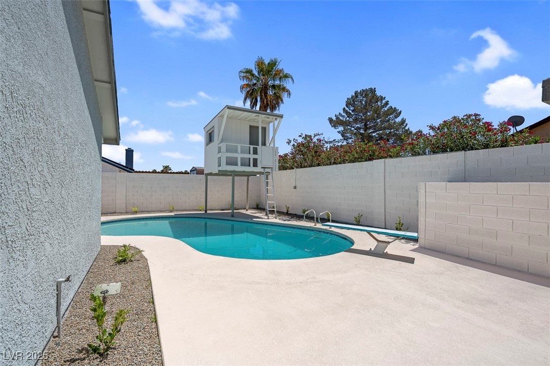 6181 Cedarwood Avenue Property Photo 45