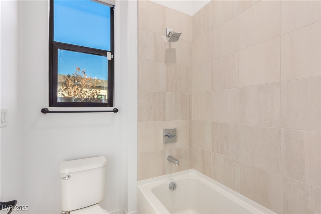 5725 El Royale Court Property Photo 45
